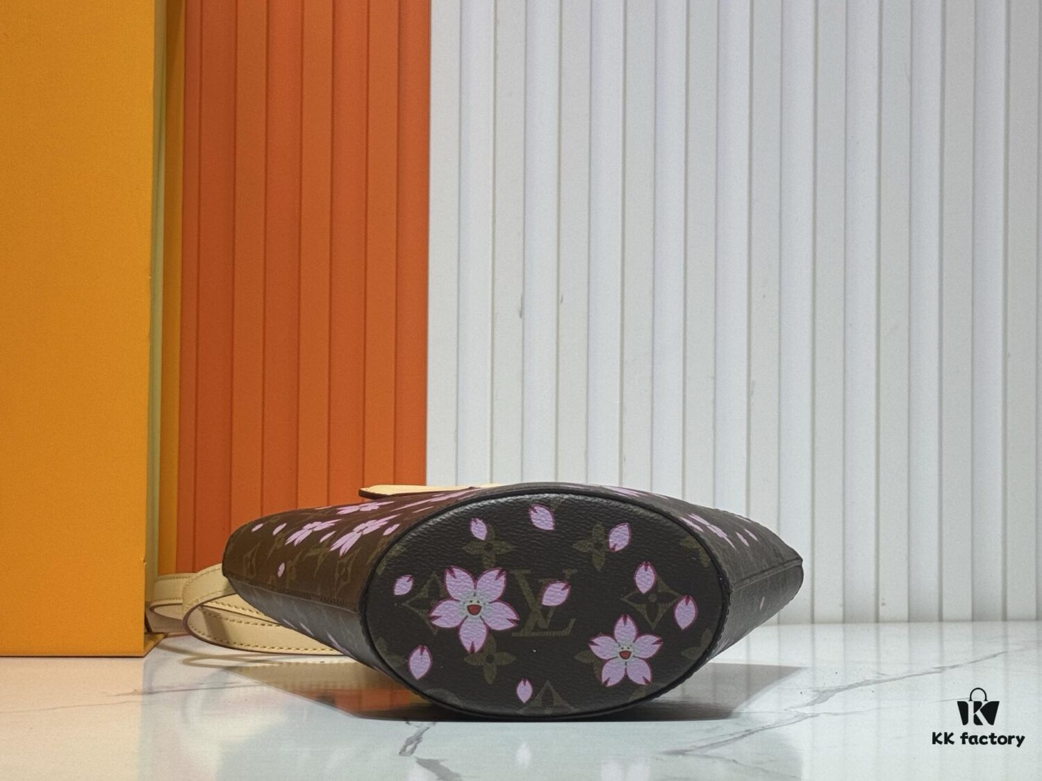 6930217112f62673a6fad89c Upgraded Original M14680 Nicolas Ghesquière Presents the Rivage BB Bag from the 2025 Spring-Summer Collection
