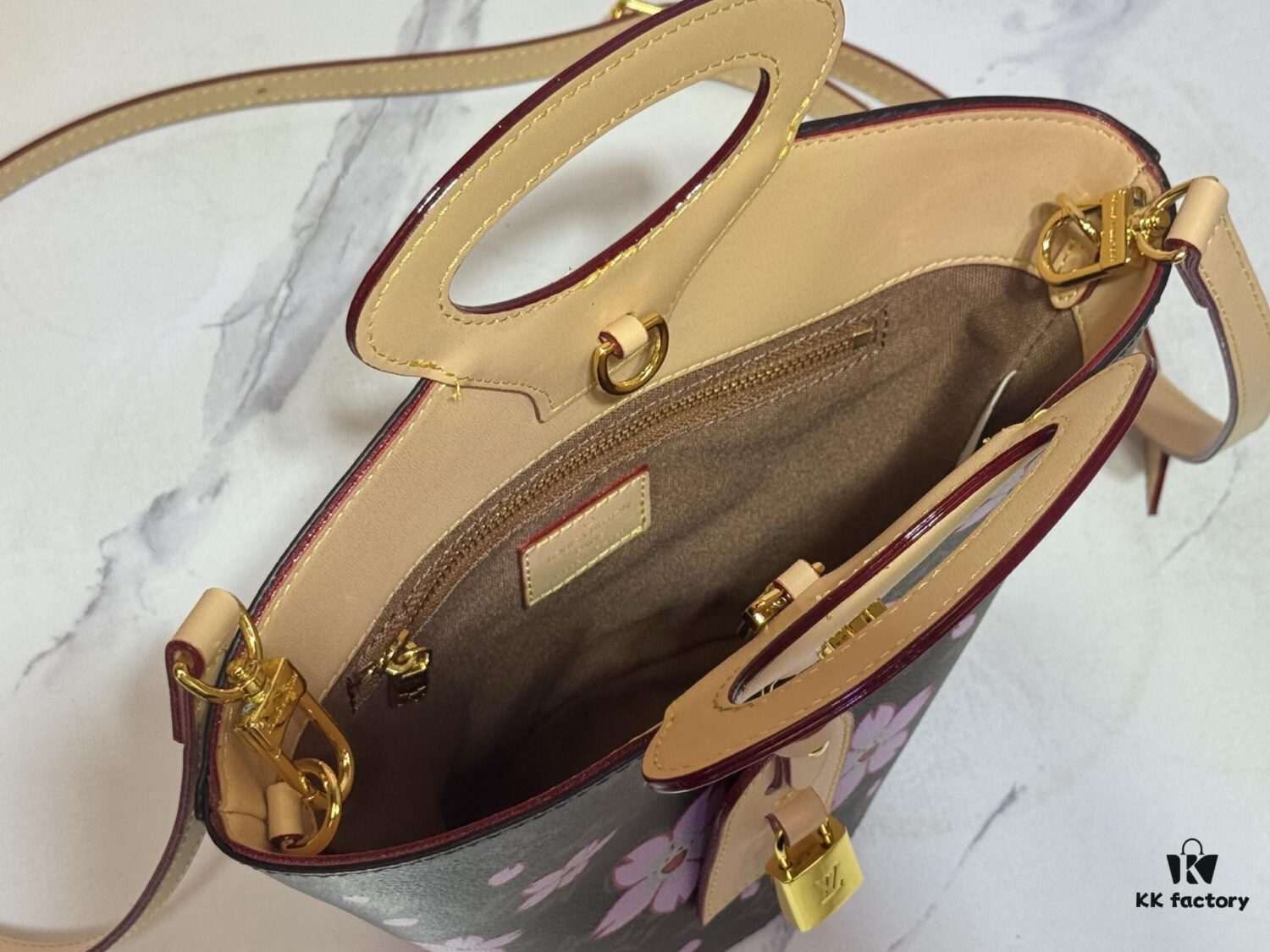 6930217112f62673a6fad89d Upgraded Original M14680 Nicolas Ghesquière Presents the Rivage BB Bag from the 2025 Spring-Summer Collection