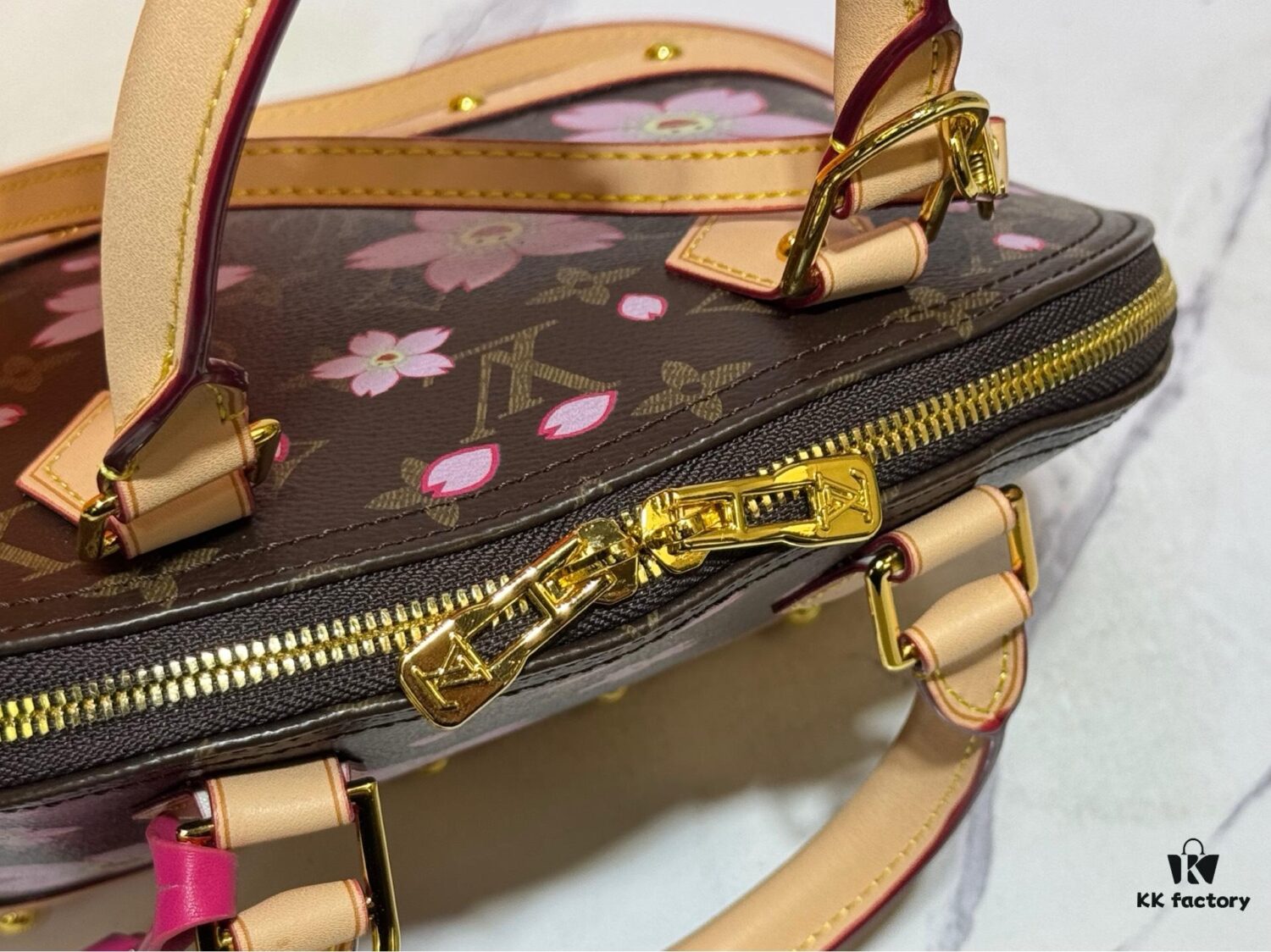 6930217a12f62673a6fad8a6 Takashi Murakami Cherry Blossom M13104, M53152, M13670 Louis Vuitton Alma Bag