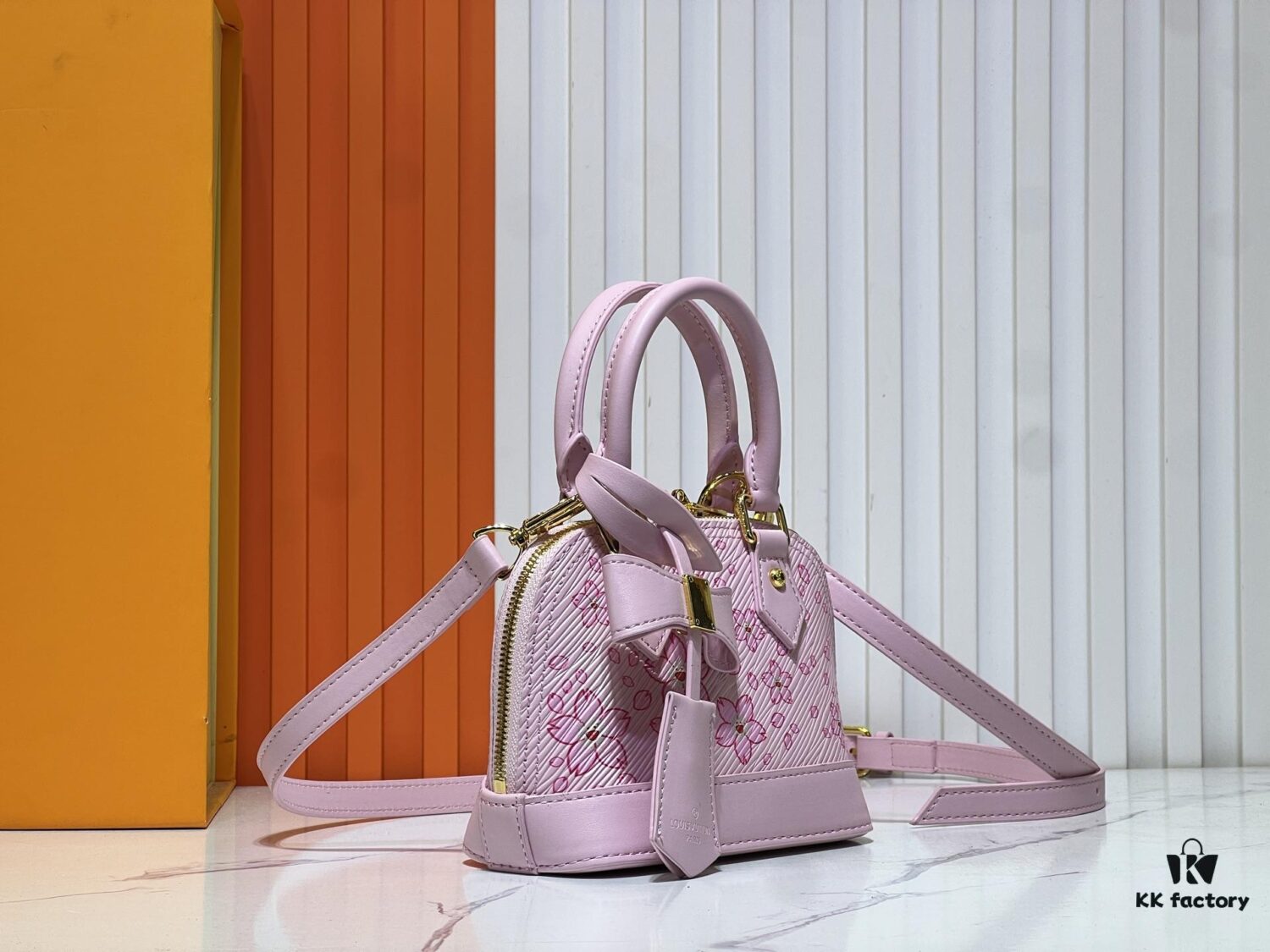 6930217b12f62673a6fad8aa Murakami Takashi Cherry Blossom M13104 M53152 M13670 Louis Vuitton Alma Bag
