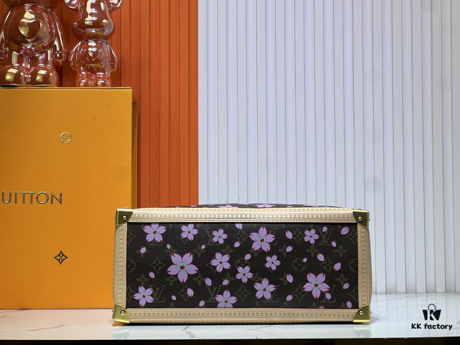 693021e212f62673a6fad923 Upgraded Original M13079 Louis Vuitton x Takashi Murakami Cherry Blossom Re-Edition Collection OnTheGo MM Handbag
