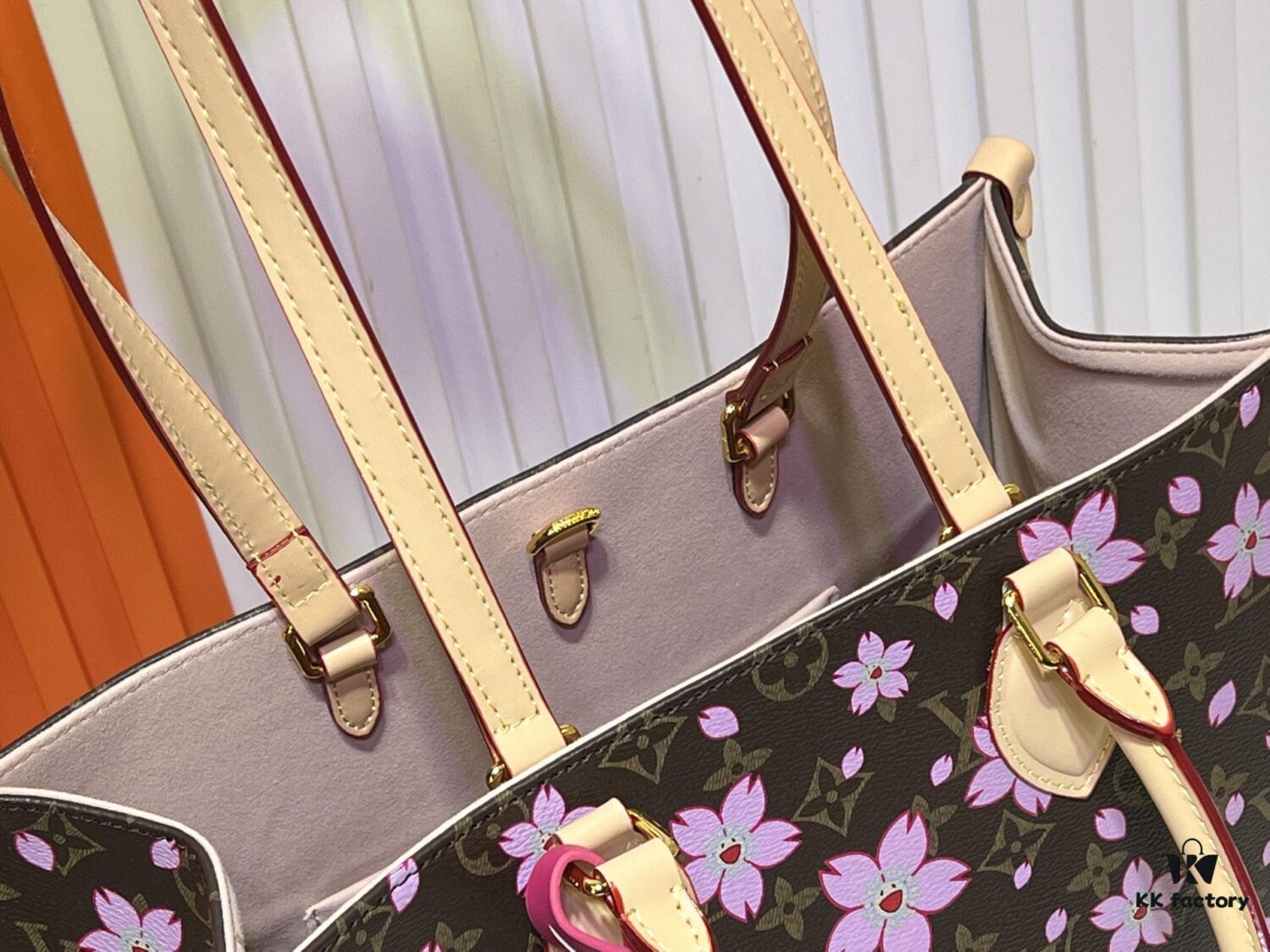 693021e512f62673a6fad926 Upgraded Original M13079 Louis Vuitton x Takashi Murakami Cherry Blossom Re-Edition Collection OnTheGo MM Handbag