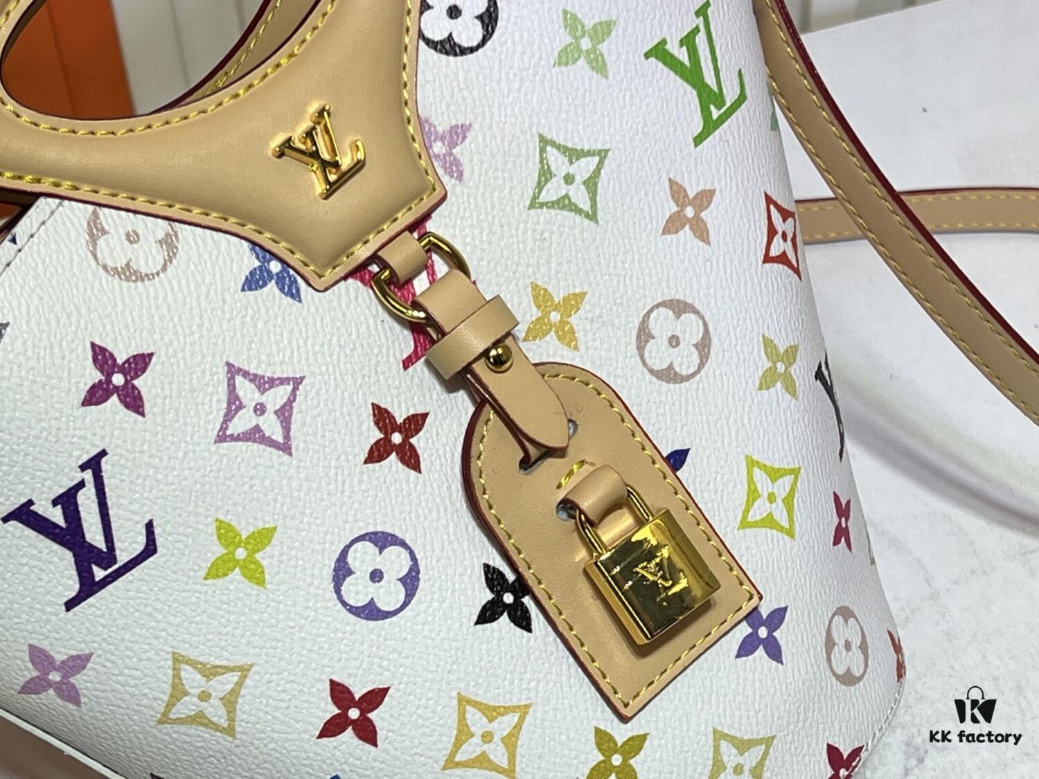 6930227112f62673a6fad9b5 Upgraded Original M1468 Nicolas Ghesquière Presents the Rivage BB Bag from the 2025 Spring-Summer Collection