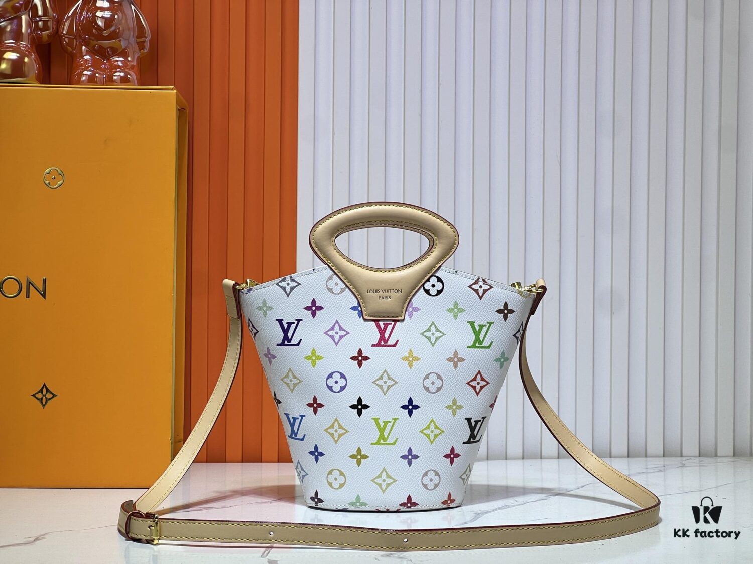 6930227112f62673a6fad9b6 Upgraded Original M1468 Nicolas Ghesquière Presents the Rivage BB Bag from the 2025 Spring-Summer Collection