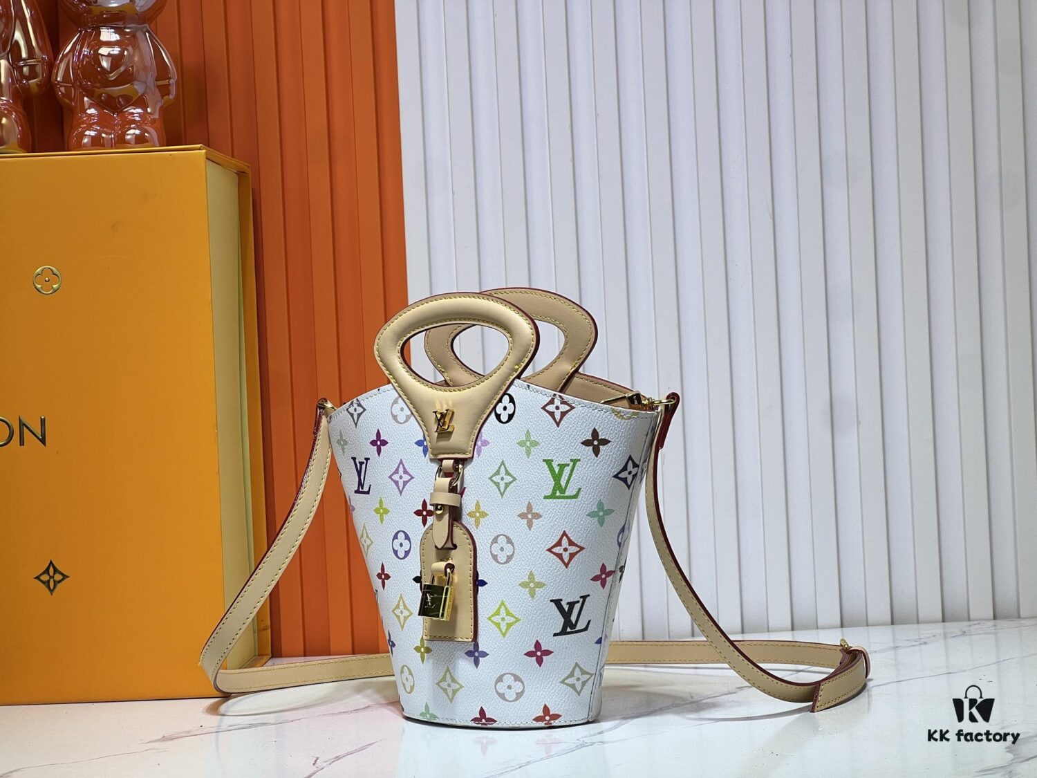 6930228112f62673a6fad9bf Upgraded Original M1468 Nicolas Ghesquière Presents the Rivage BB Bag from the 2025 Spring-Summer Collection