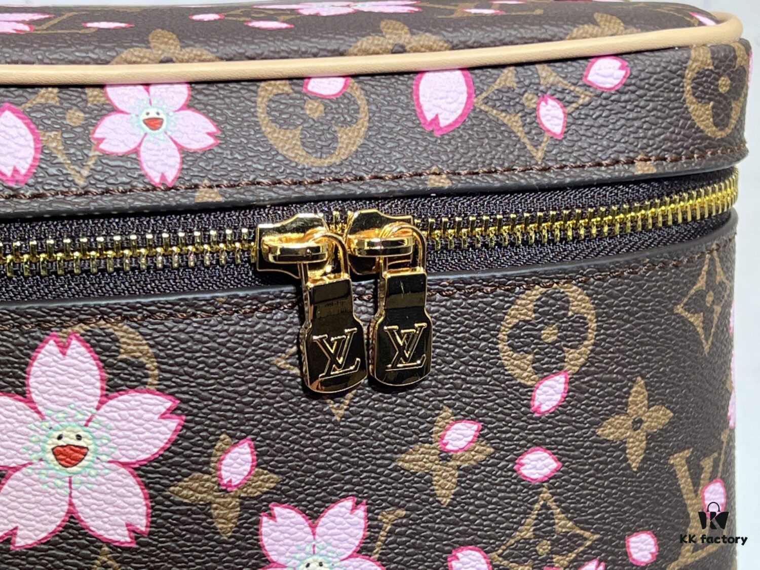 6930228c12f62673a6fad9c6 Upgraded Original M14181 M44495 M42265 M44936 M42263 Nice Mini Cosmetic Case