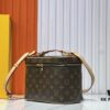 6930229512f62673a6fad9ce Upgraded Original ✨M42265 This elegant toiletry bag, inspired by the iconic Nice pouch, is a stylish choice for carrying essential beauty items. The hidden zip pocket inside the flap is perfect for storing particularly valuable personal belongings.