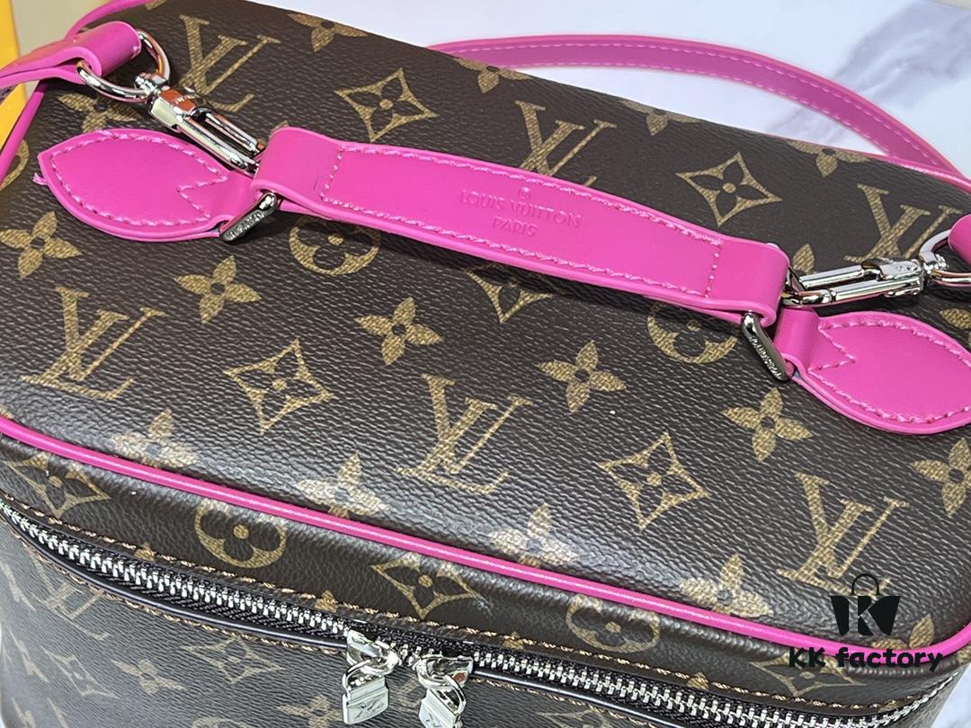 693022a412f62673a6fad9d8 Upgraded Original ✨M42265 This elegant toiletry bag, inspired by the iconic Nice pouch, offers a stylish way to carry essential beauty items. The hidden zip pocket inside the flap is perfect for storing particularly valuable personal belongings.