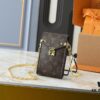 693023ad12f62673a6fadaaf Upgraded Original M13572 Métis Phone Pouch