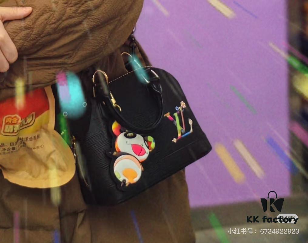 6930245612f62673a6fadb6e Takashi Murakami Collaboration Figurine M53152 M13670 Louis Vuitton Alma Bag