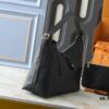 Upgraded Original M46197 M46203 M46289 M46292 Louis Vuitton Introduces the New CarryAll Medium Handbag