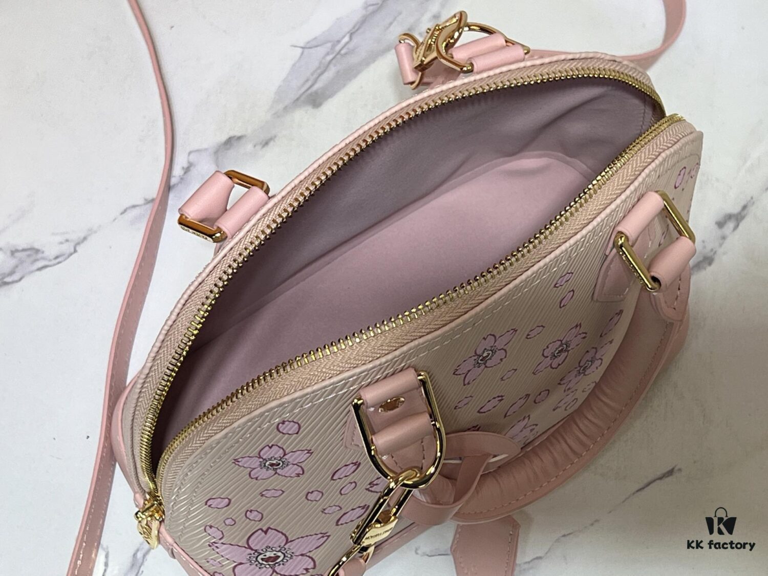 6930249a12f62673a6fadbbc Takashi Murakami Cherry Blossom, M13104, M53152, M13670, Louis Vuitton Alma Bag