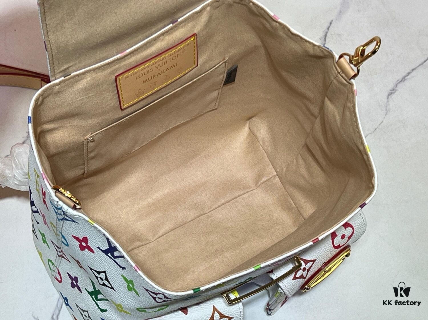 693024c612f62673a6fadbdb VENICE Backpack M13081-M46836 White Multicolor (Takashi Murakami)