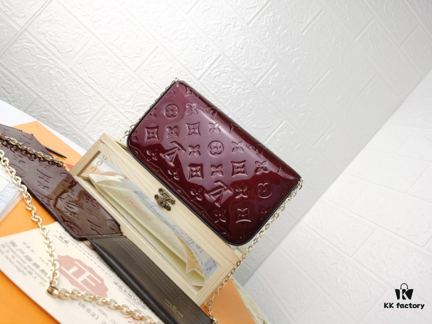 693024ec12f62673a6fadbf2 Replica High-Quality Louis Vuitton Felicie Handbag with Full Steel Hardware and Embossed Patent Leather