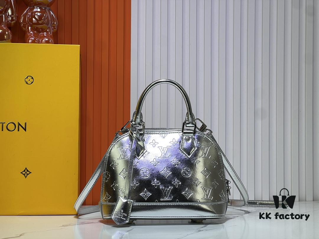 693024fc12f62673a6fadbfe M11835 M53151 M53152 LV Ski Alma Medium Handbag