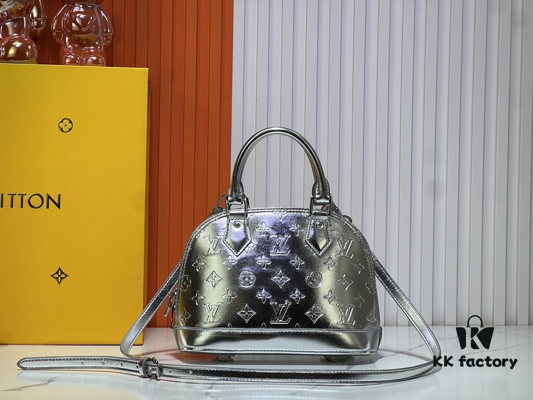 6930250512f62673a6fadc06 M11835 M53151 M53152 LV Ski Alma Medium Handbag