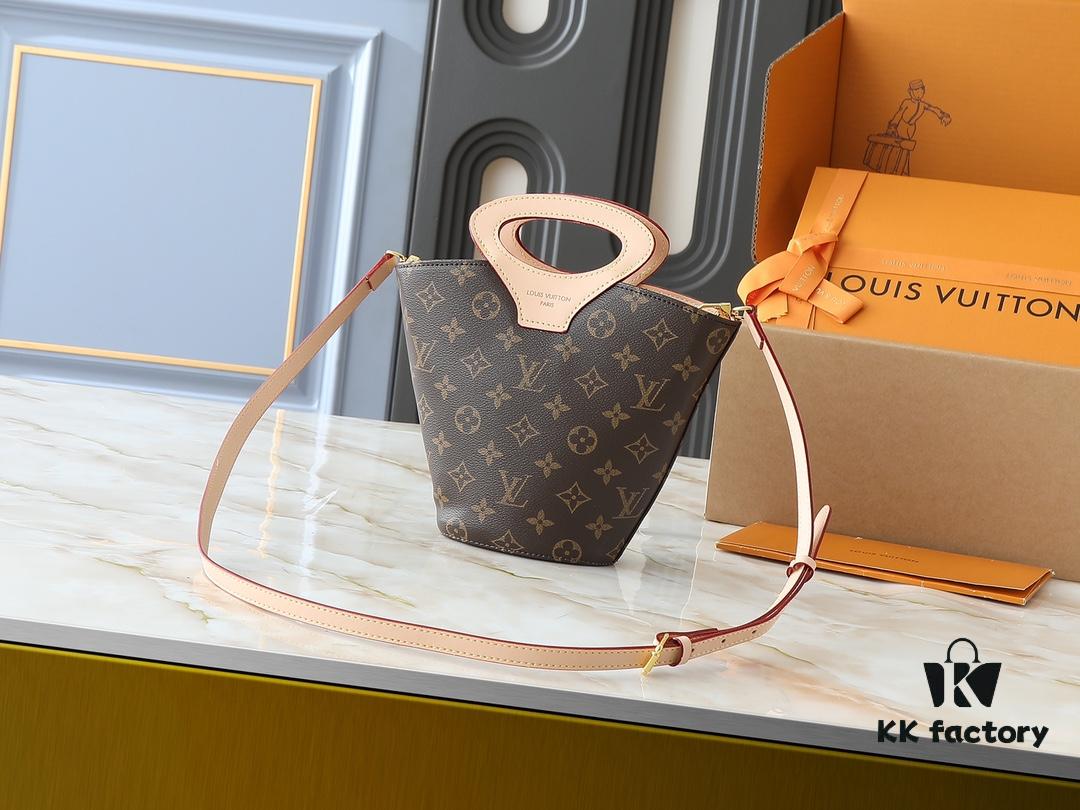 6930254e12f62673a6fadc53 Upgraded Original M1468 Nicolas Ghesquière Presents the Rivage BB Bag from the Louis Vuitton Spring-Summer 2025 Runway Collection