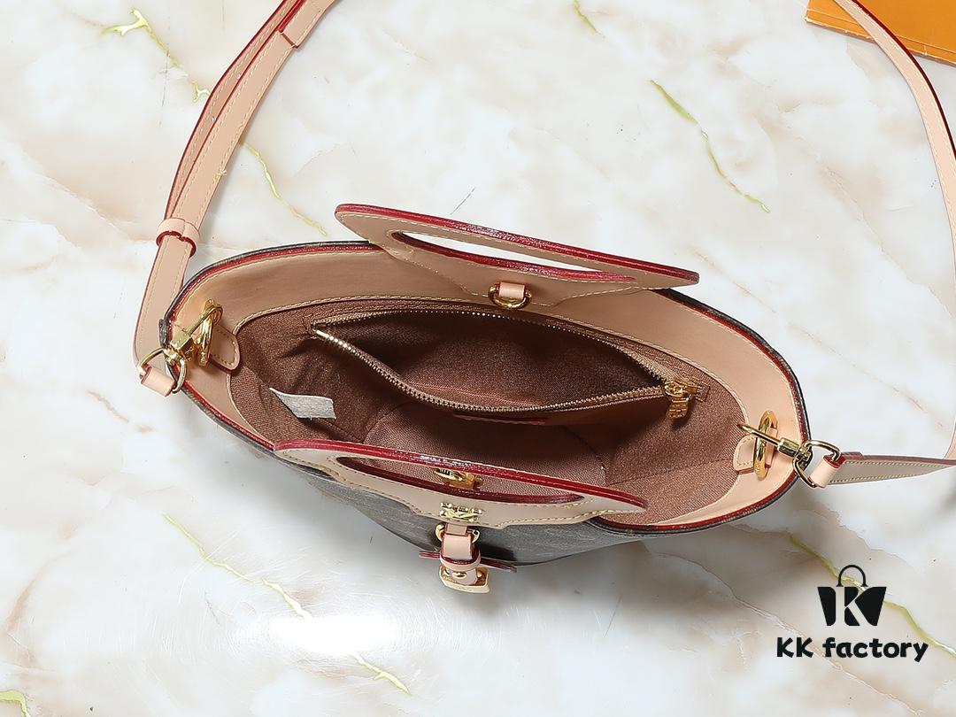 6930255712f62673a6fadc5a Upgraded Original M1468 Nicolas Ghesquière Presents the Rivage BB Bag from the Louis Vuitton Spring-Summer 2025 Runway Collection