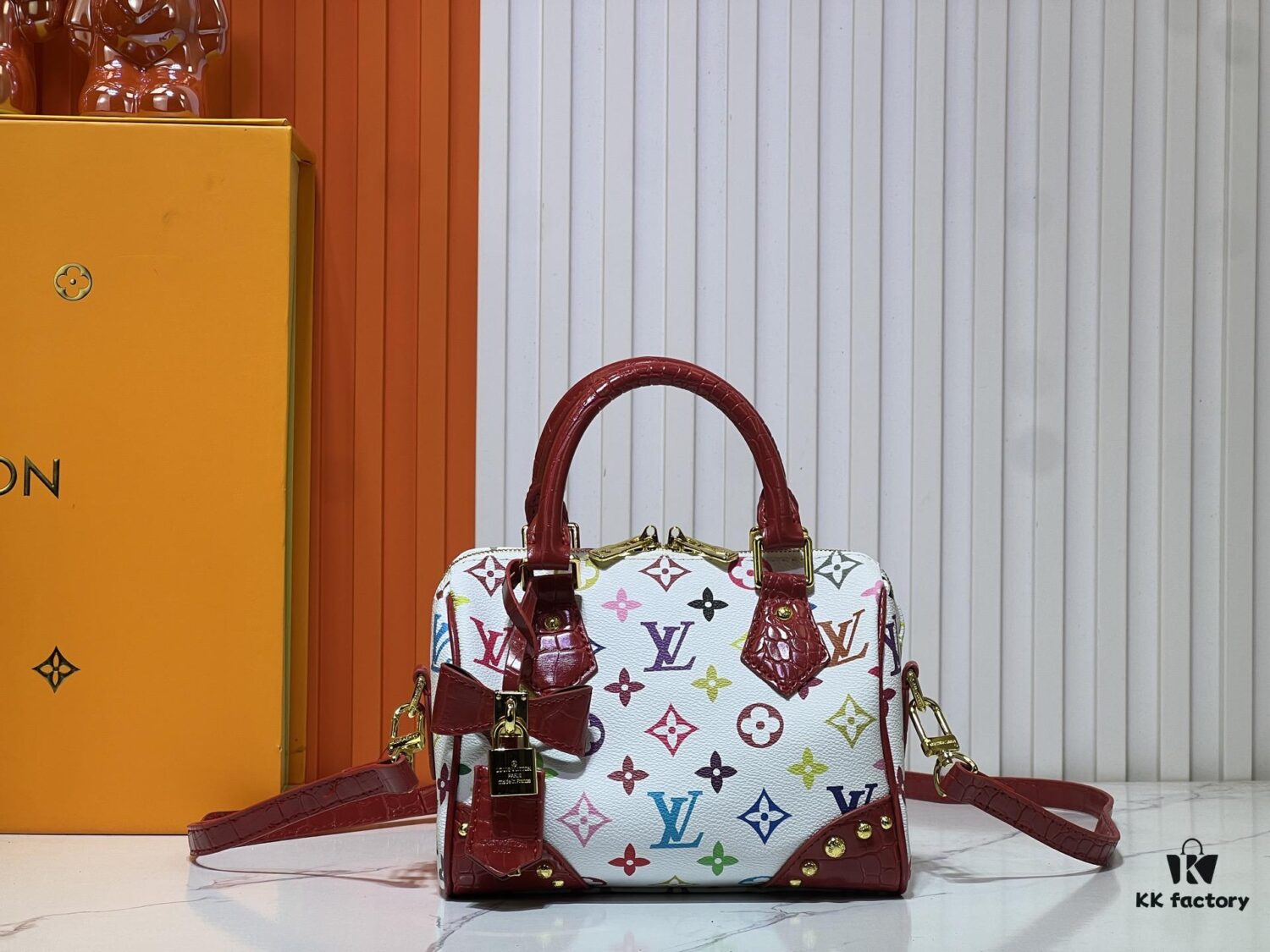 693025a312f62673a6fadc94 Upgraded Original Crocodile-Texture M13365 M58953 M46234 M46222 Speedy Bandoulière 20 Handbag