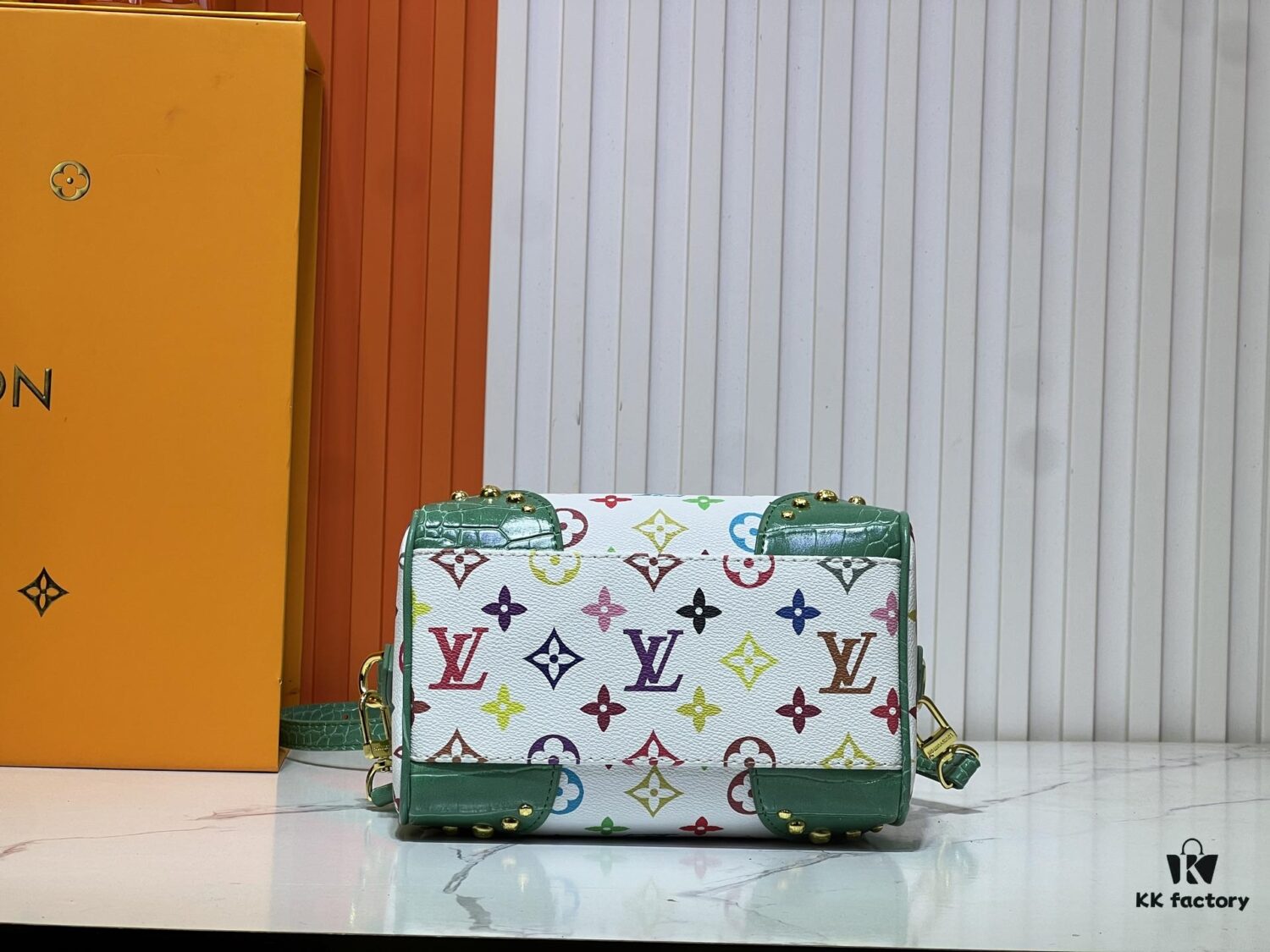 693025a612f62673a6fadc96 Upgraded Original Crocodile-Texture M13365 M58953 M46234 M46222 Speedy Bandoulière 20 Handbag