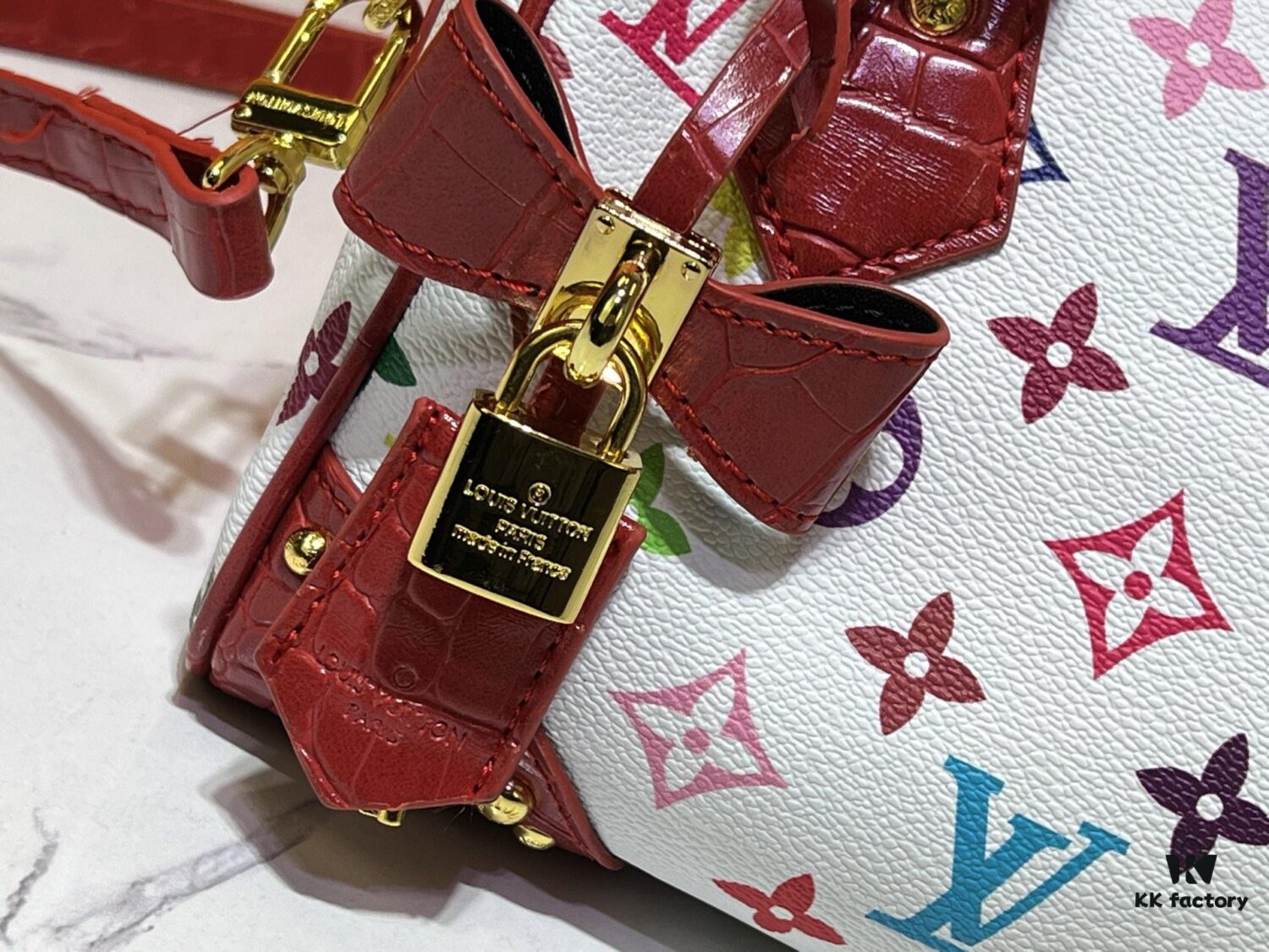 693025a912f62673a6fadc99 Upgraded Original Crocodile-Texture M13365 M58953 M46234 M46222 Speedy Bandoulière 20 Handbag