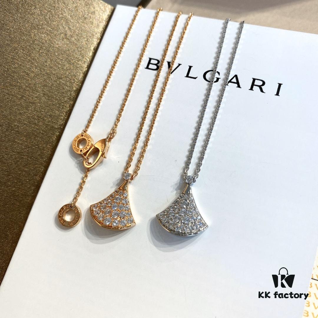 6930365af09edb6de4c4cc91 Bvlgari Diva's Dream Diamond Necklace Small Size Full Diamond Set