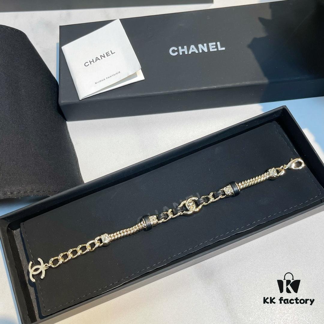 6930369ff09edb6de4c4cca8 ❗️New Arrival❗️ Authentic CHANEL CC Leather Bracelet Necklace 2021 New Arrival with Full Original Packaging