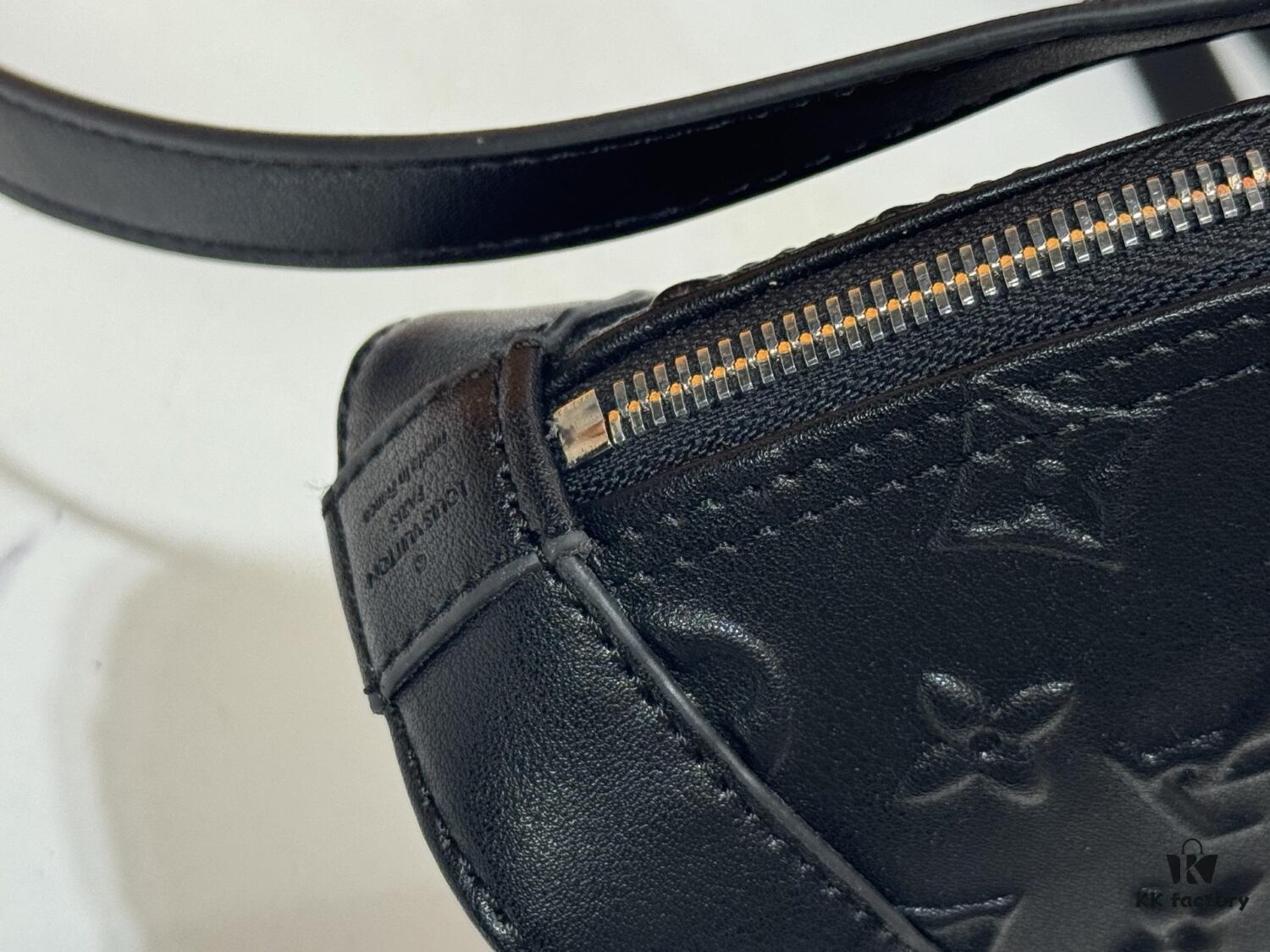 Upgraded Original Version [Alma Nano Shell Handbag] M82717 M90611 Black Embossed Series New Launch Nano Alma Bag