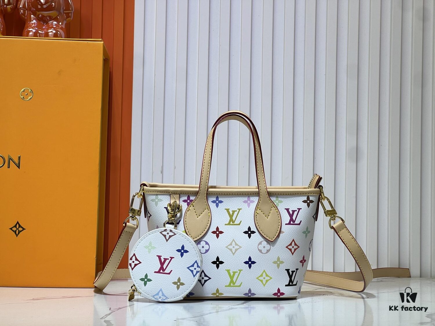 693037b5f09edb6de4c4cdd0 M46705 NEVERFULL BB Bag in White with Tricolor Design, Collaborated with Takashi Murakami