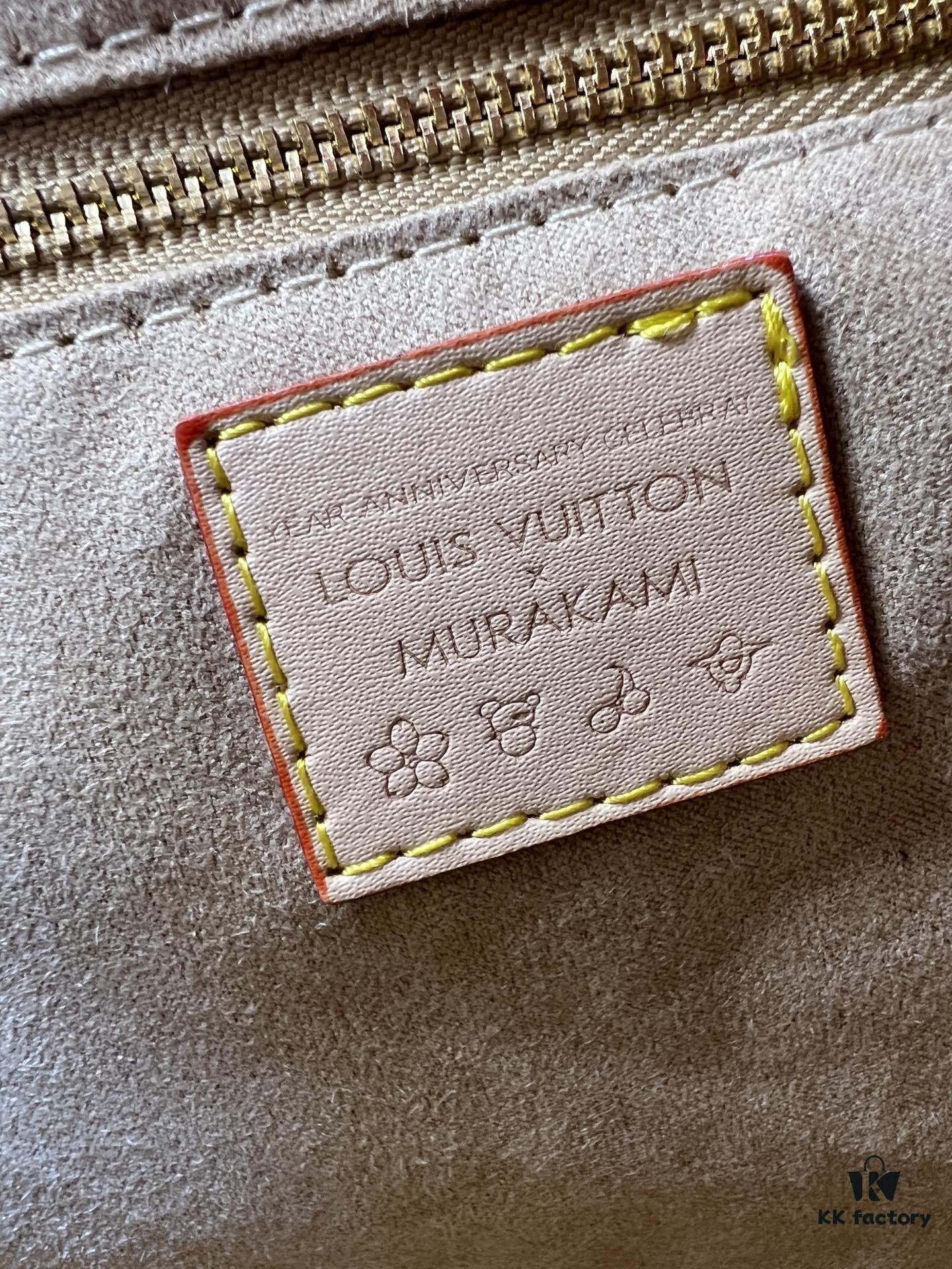693037e3f09edb6de4c4cdf8 Upgraded Original M13079 Louis Vuitton x Takashi Murakami Reimagined OnTheGo MM Handbag