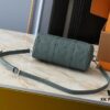 69303838f09edb6de4c4ce55 Upgraded Original M00148 Color Gradient Check M13866 Misty Lake Blue Men's Bag Pillow Bag Speedy HR Series This Keepall 25 Handbag is Crafted from Monogram Eclipse Reverse Canvas Showcasing an Elegant Reinterpretation of Louis Vuitton's Classic Pattern Reinforced Straps and Leather Label Continue the Iconic Elements of the Keepall Collection Zipper Closure Ensures Personal Belongings Travel Securely Dimensions 25.0 x 15.0 x 11.0cm (Length x Height x Width)