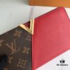 69303855f09edb6de4c4ce72 Kimono Wallet M56174/M56175