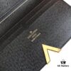6930385df09edb6de4c4ce79 Kimono Wallet M56174/M56175