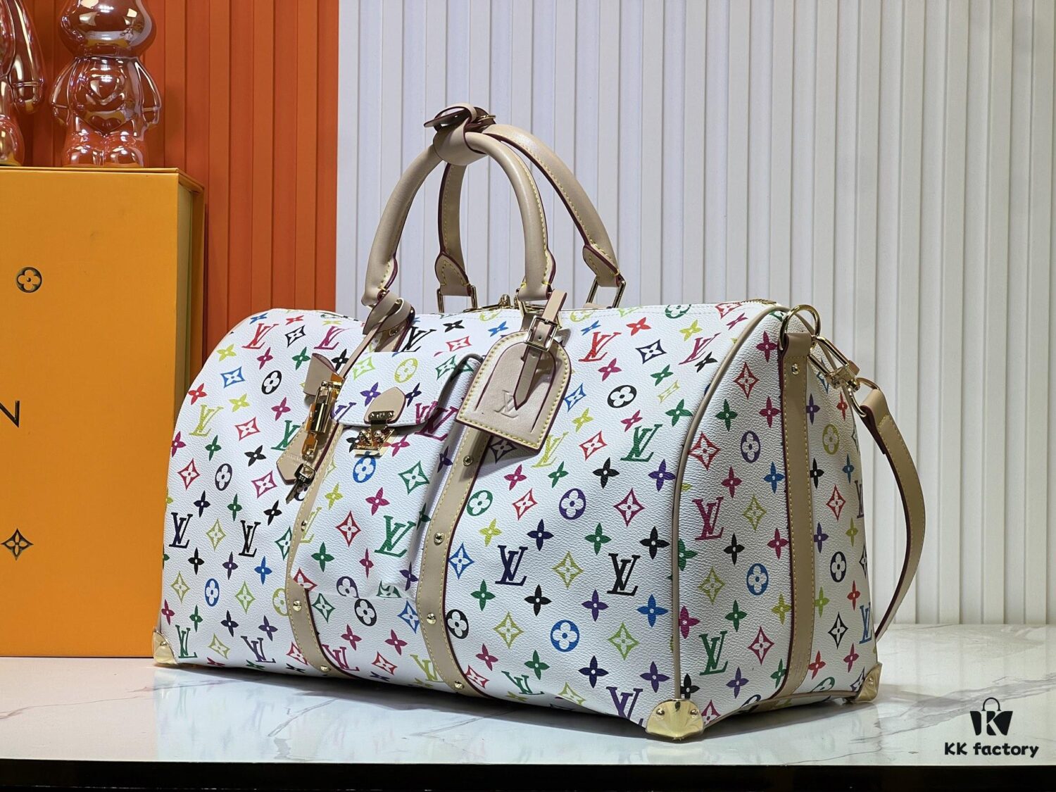 69303882f09edb6de4c4ce94 M13742 White Color Black Color Travel Bag Keepall Bandoulière 45