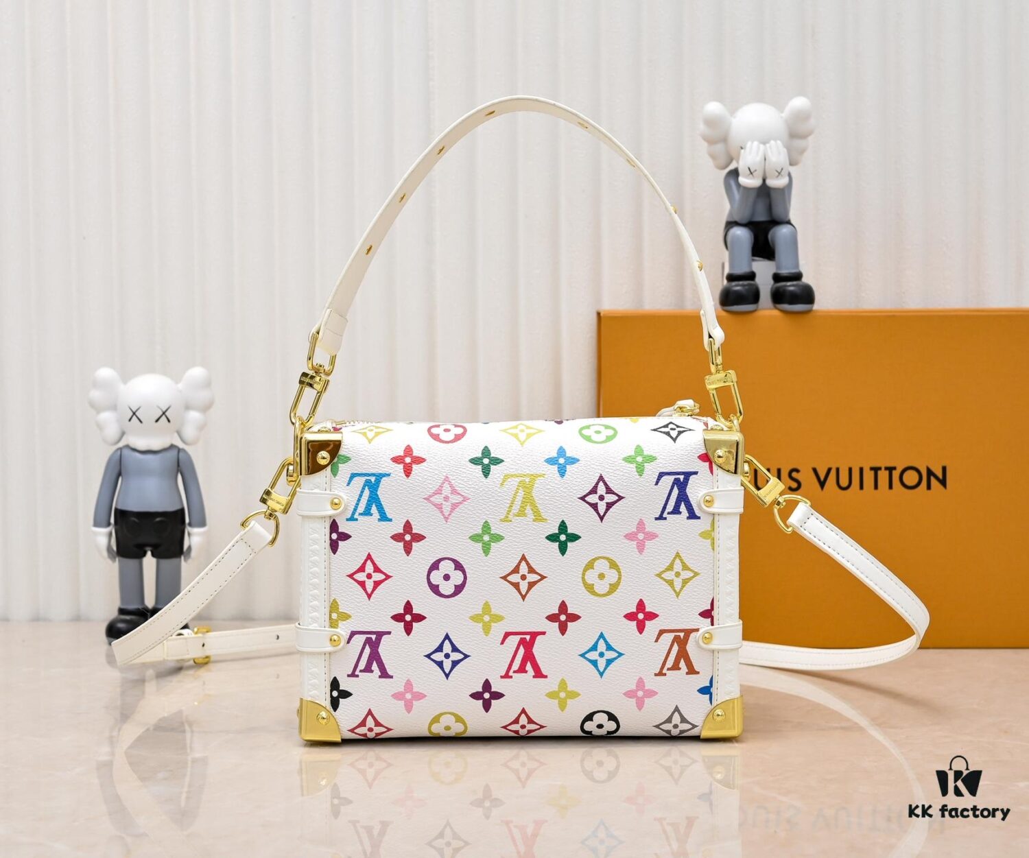 693038fef09edb6de4c4cf08 M14046 M46358 Black Tricolor White Tricolor Side Trunk Medium Handbag
