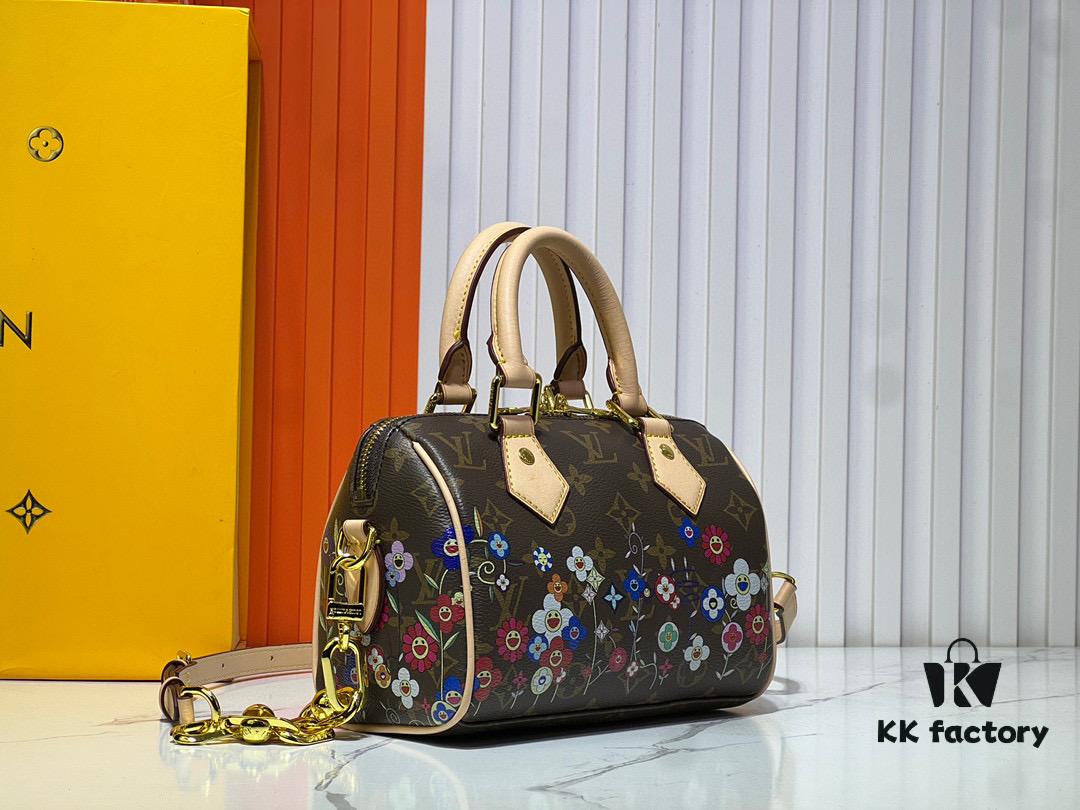 69303913f09edb6de4c4cf27 Speedy Bandoulière 20 Handbag in Monogram Canvas with Cowhide Trim