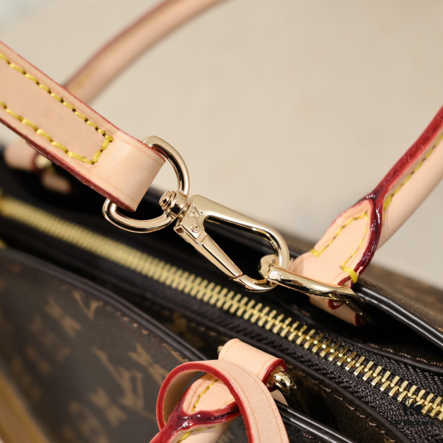 6930392ff09edb6de4c4cf4b LV New Grand Palais MM 2021 Collection Louis Vuitton Trendy Fashion Shoulder Handbag in Calfskin Print, Size: 29-18-12.5
