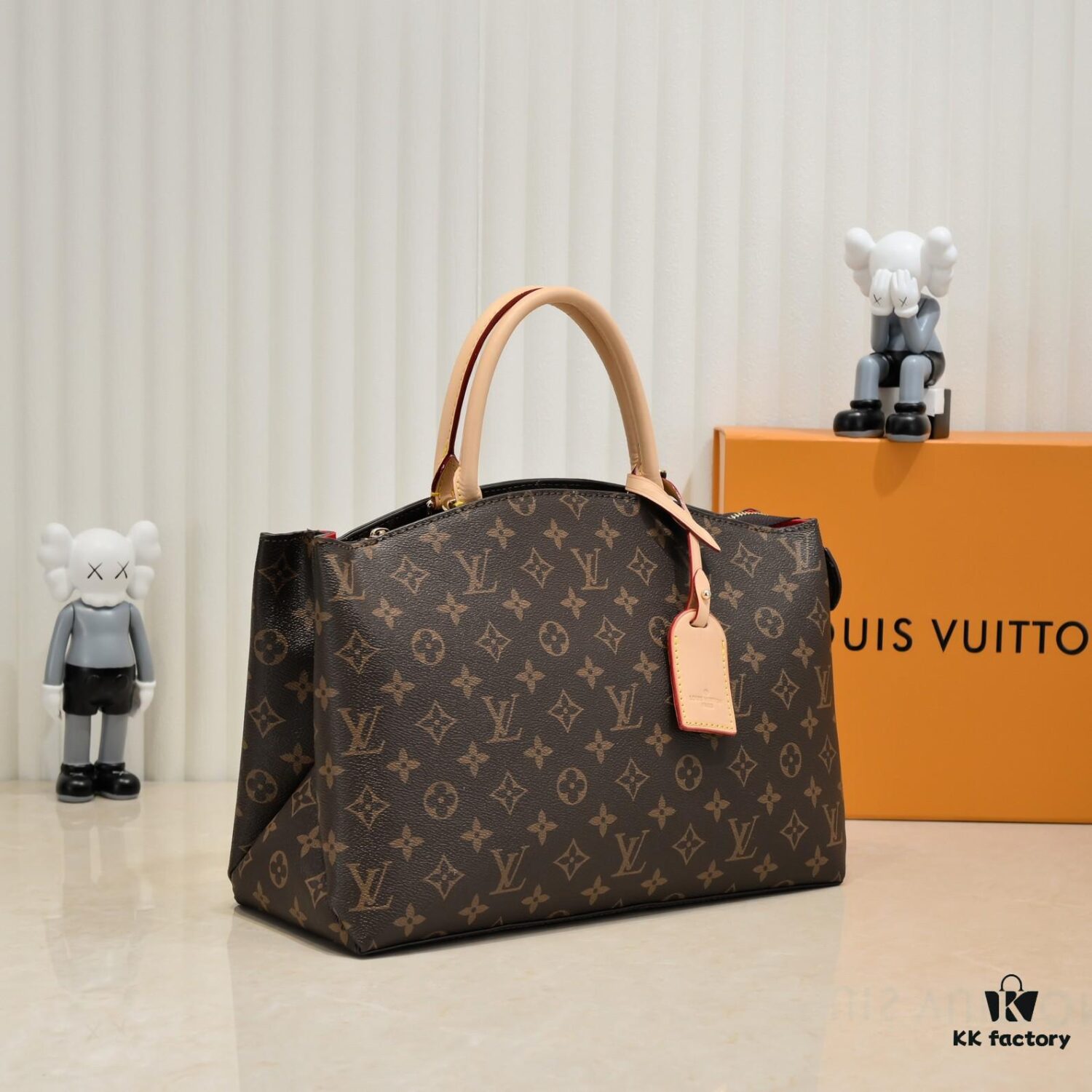 Large 2021 New LV New Grand Palais MM 🎉🎉🎉 Louis Vuitton Double-Sided Yellow Leather Monogram Fashion Shoulder and Top Handle Bag
