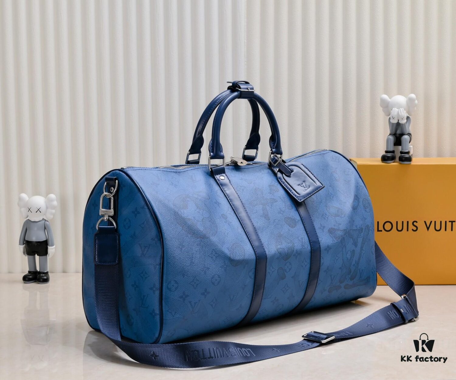 69303947f09edb6de4c4cf70 Exclusive Real Photo - Upgraded Version ‼️ Official Website Quality Match M22570 M41416 Keepall is a classic in Louis Vuitton's travel bag collection. This large Keepall features a Monogram canvas body, paired with a detachable leather shoulder strap and a detachable leather document holder.