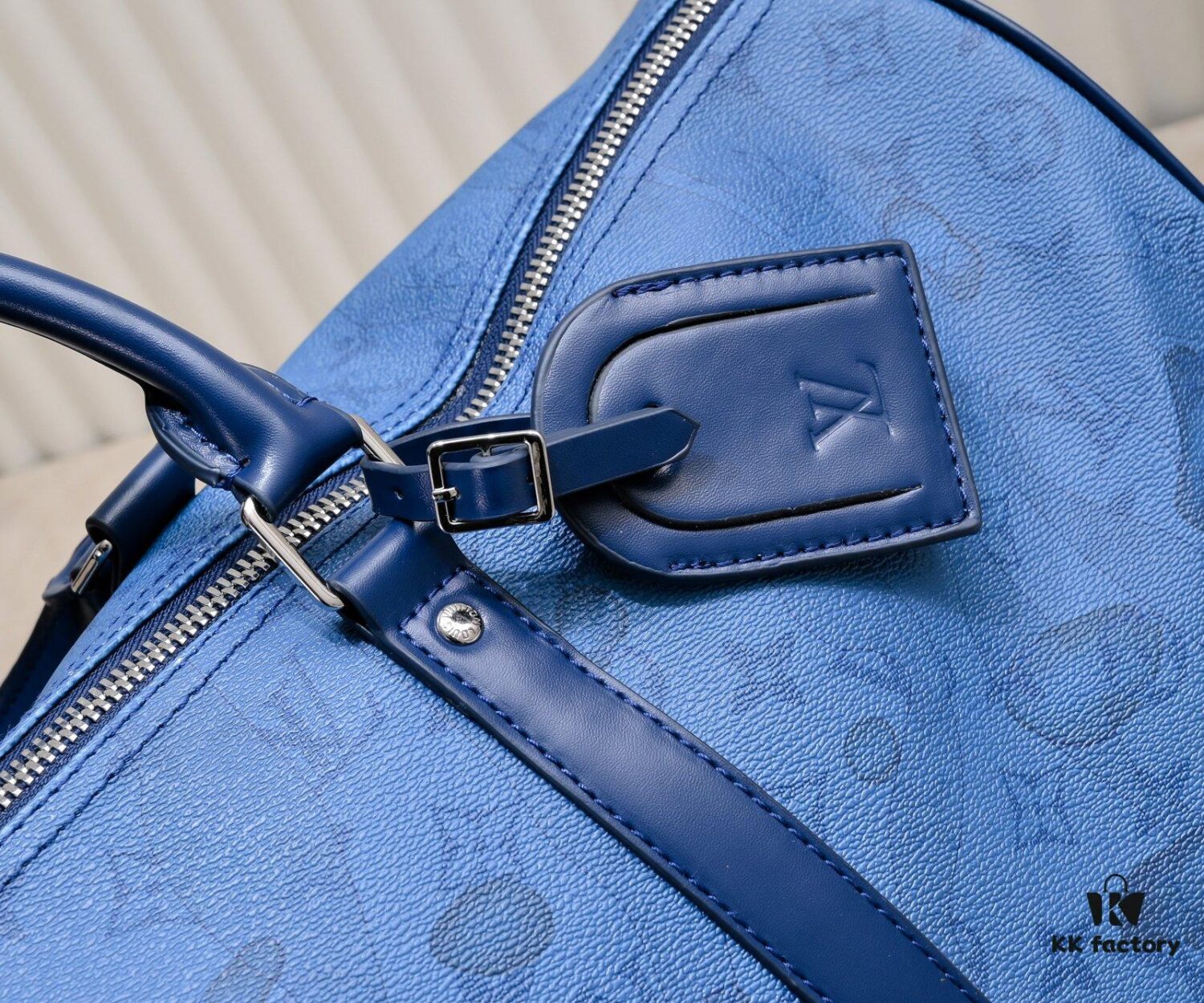 6930394bf09edb6de4c4cf74 Exclusive Real Photo - Upgraded Version ‼️ Official Website Quality Match M22570 M41416 Keepall is a classic in Louis Vuitton's travel bag collection. This large Keepall features a Monogram canvas body, paired with a detachable leather shoulder strap and a detachable leather document holder.