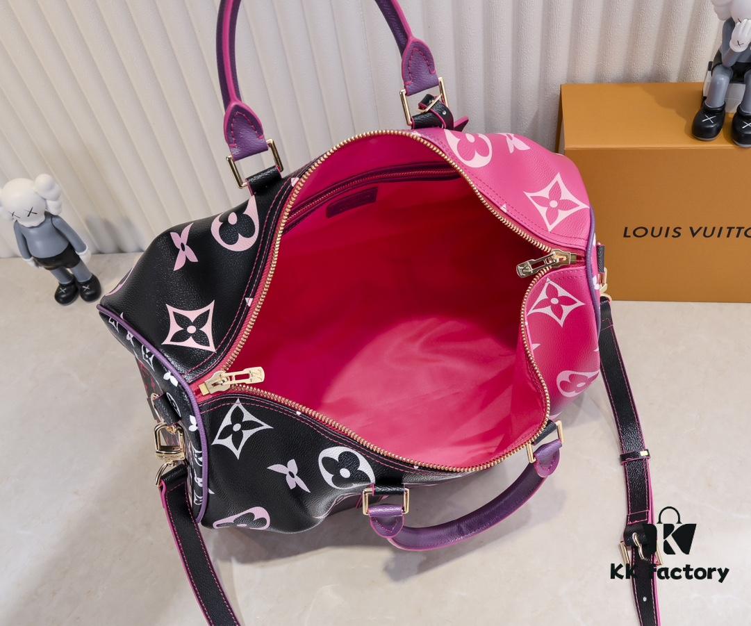 693039eff09edb6de4c4d041 Louis Vuitton Classic Keepall 45 Travel Bag in Soft Pink Tones