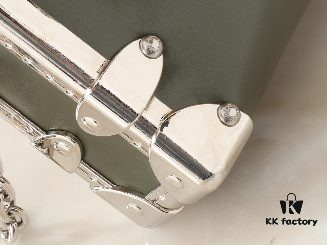 69303a70f09edb6de4c4d0bb Upgraded Original M25445 SLIM TRUNK Bag