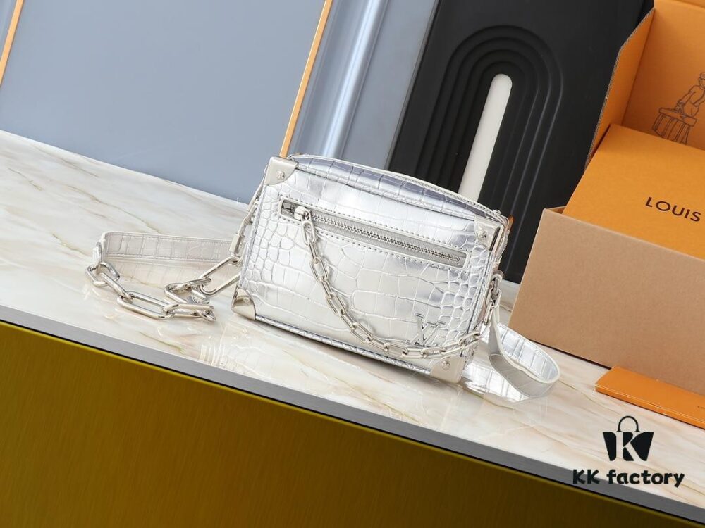 69303a90f09edb6de4c4d0ee Upgraded Original M57702 M44480 M68906 M44735 Soft Trunk Mini Bag