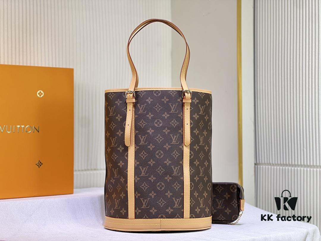69303b01f09edb6de4c4d195 Vintage Crocodile Pattern Wax Leather 🔥 M42236 Large Size Authentic Item High-End Quality Highly Acclaimed Mother-and-Child Bag Extremely Practical Louis Vuitton Matched Interior Original Order Version Louis Vuitton LV New Women's Shoulder Bag Round Barrel Bag
