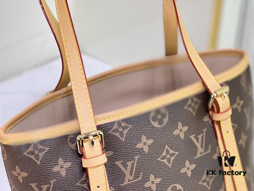 69303b01f09edb6de4c4d196 Vintage Crocodile Pattern Wax Leather 🔥 M42236 Large Size Authentic Item High-End Quality Highly Acclaimed Mother-and-Child Bag Extremely Practical Louis Vuitton Matched Interior Original Order Version Louis Vuitton LV New Women's Shoulder Bag Round Barrel Bag