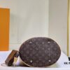 69303b02f09edb6de4c4d197 Vintage Crocodile Pattern Wax Leather 🔥 M42236 Large Size Authentic Item High-End Quality Highly Acclaimed Mother-and-Child Bag Extremely Practical Louis Vuitton Matched Interior Original Order Version Louis Vuitton LV New Women's Shoulder Bag Round Barrel Bag