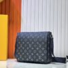 69303b2ff09edb6de4c4d1e1 Upgraded M11593 M46255 Gradient Green Blue Exclusive Men's Free Shipping Crossbody Bag District Mini Messenger Bag
