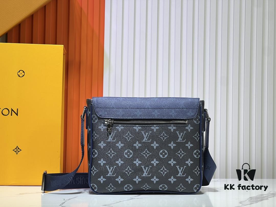 69303b30f09edb6de4c4d1e3 Upgraded M11593 M46255 Gradient Green Blue Exclusive Men's Free Shipping Crossbody Bag District Mini Messenger Bag