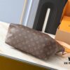 69303b4ff09edb6de4c4d216 Large 180, Small Upgraded Original Version M44351 M44350 M44359 FlowerBB Zip Tote Bag