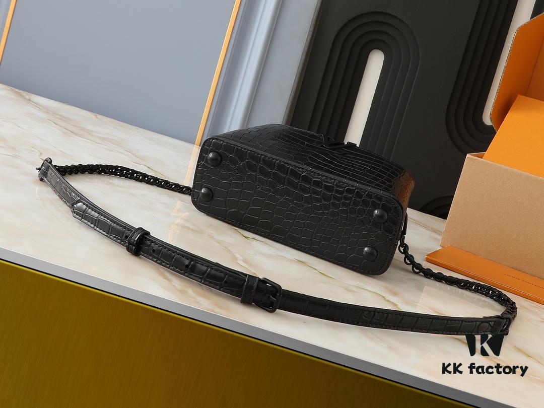 69303bb8f09edb6de4c4d2b1 Upgraded Original M23957 M23958 Crocodile-Texture Capucines Mini Bag